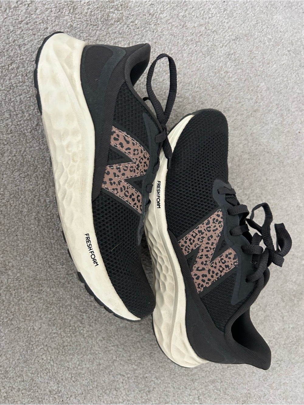 New Balance Women's Black Mesh Running Sneakers with Leopard Print N Logo